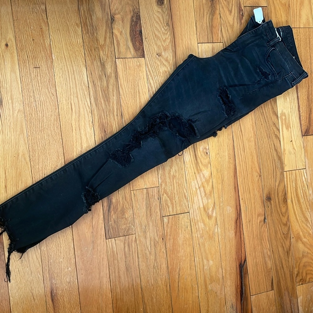 Black light washed jeans